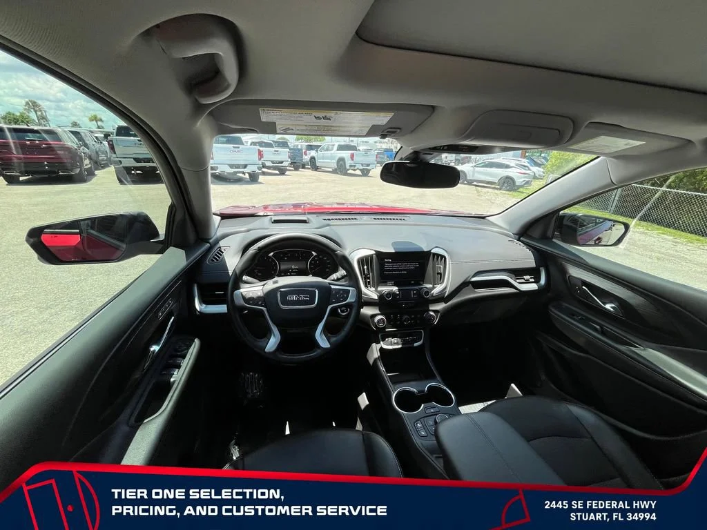 Used 2024 Volcanic Red Tintcoat GMC SLT image 29