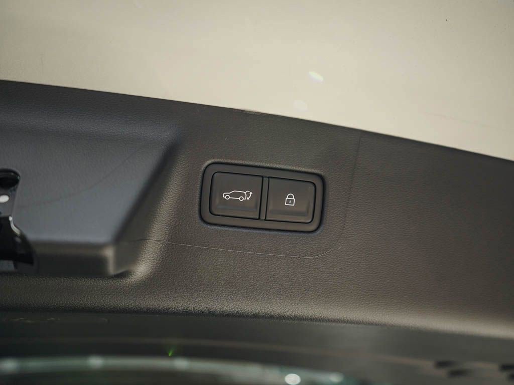 New 2026 Ecotronic Gray Hyundai XRT AWD image 9