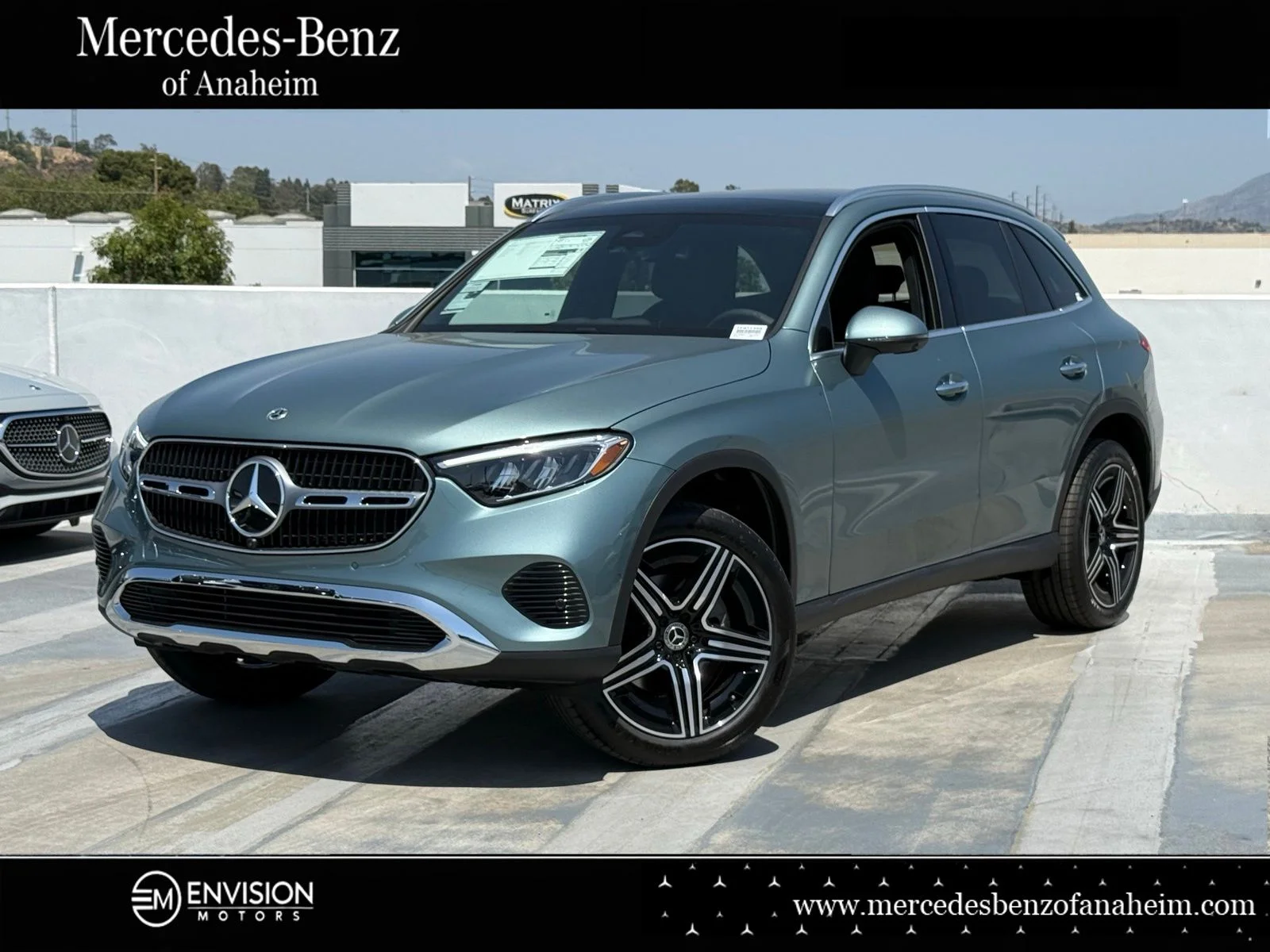 2026 Mercedes-Benz GLC GLC 300's photo