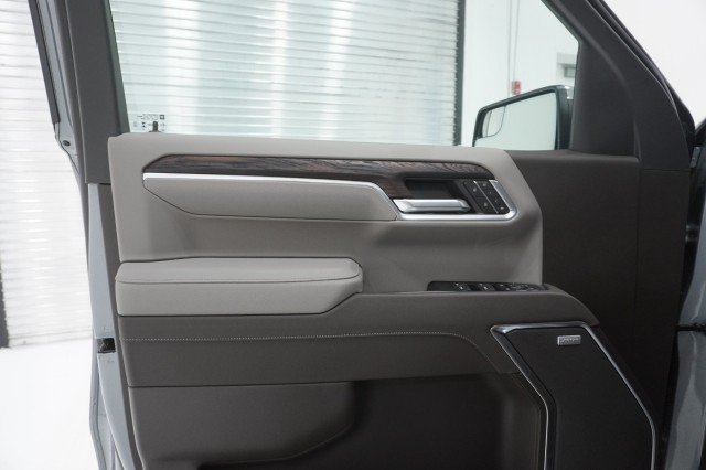 2026 GMC Sierra 1500 SLT - Photo 17