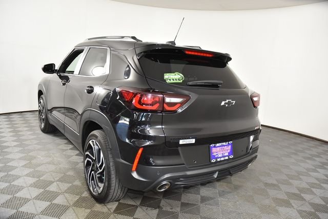 Used 2025 Black Chevrolet RS image 7