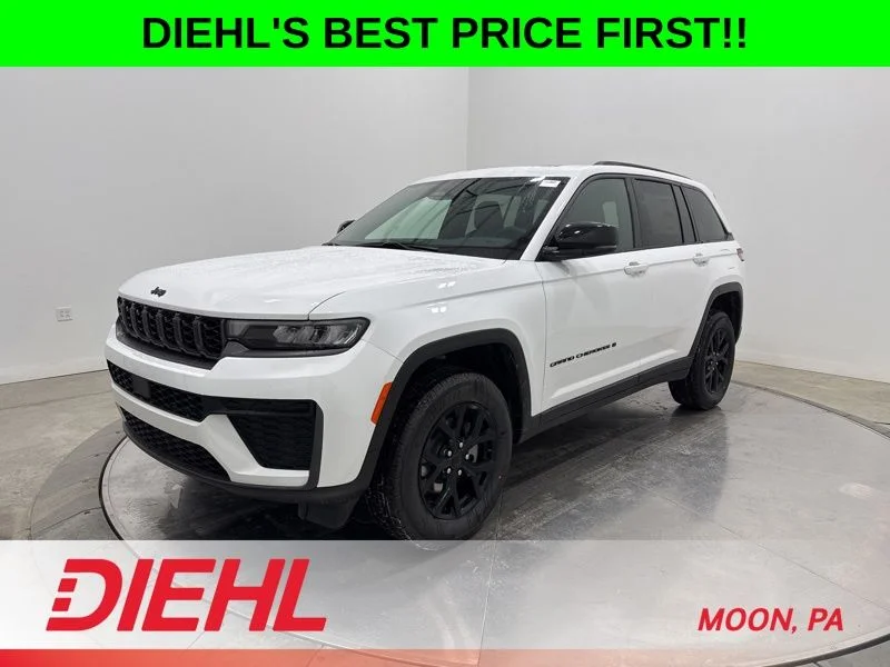New 2026 Bright White Clear-Coat Exterior Paint Jeep Altitude image 3