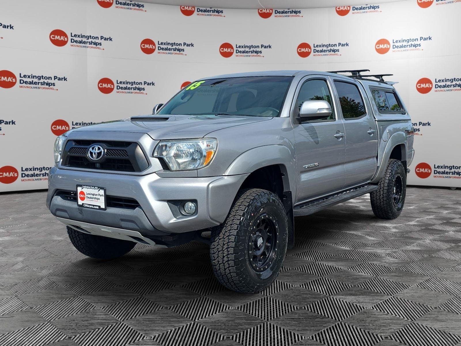 Used 2015 Silver Sky Metallic Toyota BASE image 3