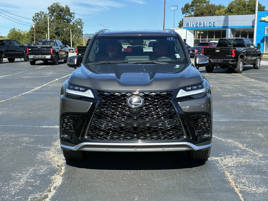 Used 2024  Lexus 600 F SPORT image 6