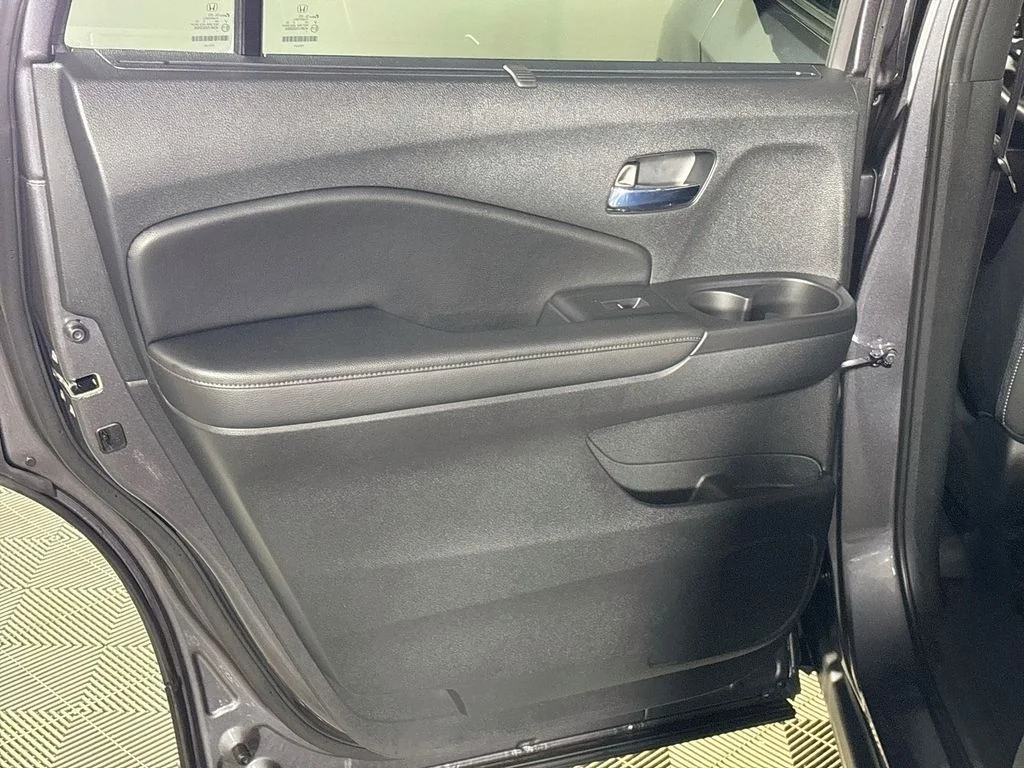Used 2020  Honda Elite image 20