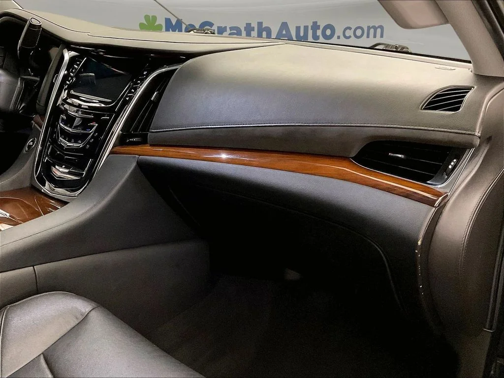 Used 2019 Black Cadillac Premium image 21
