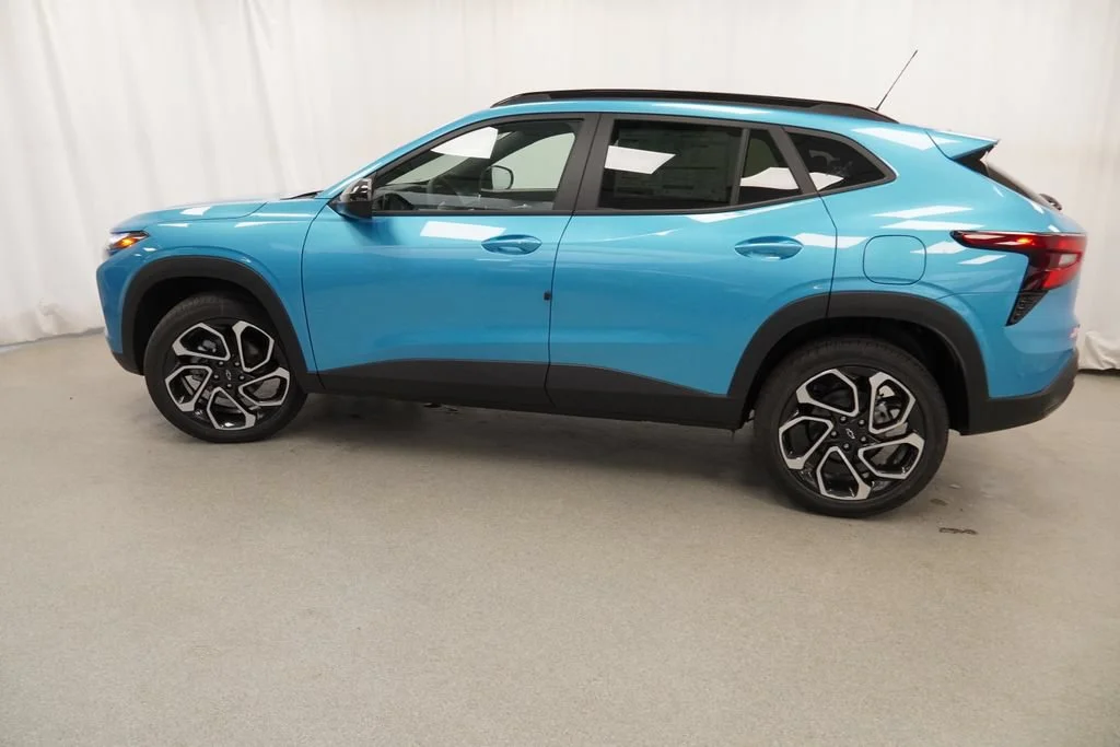 New 2026 Marina Blue Metallic Chevrolet 2RS image 37