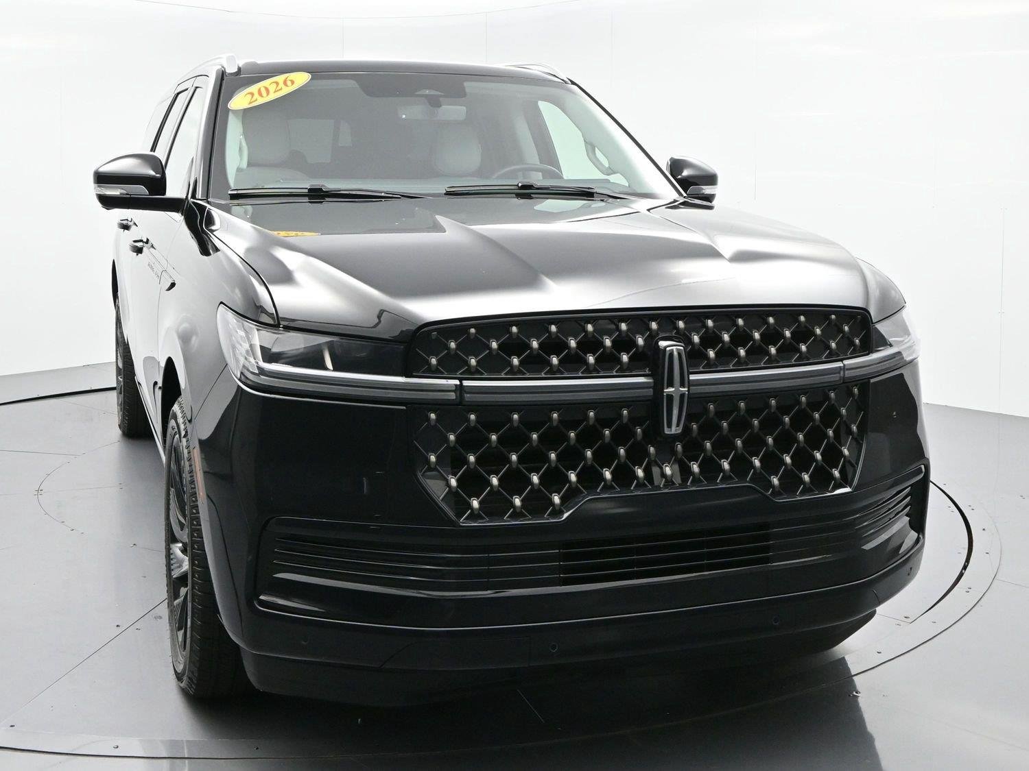 Used 2026 Infinite Black Metallic Clearcoat Lincoln Black Label image 2