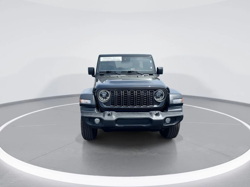 Used 2024 Black Jeep Sport S image 3