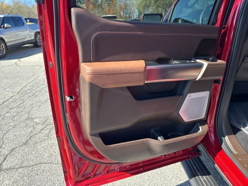 Used 2025 Red Ford King Ranch image 31