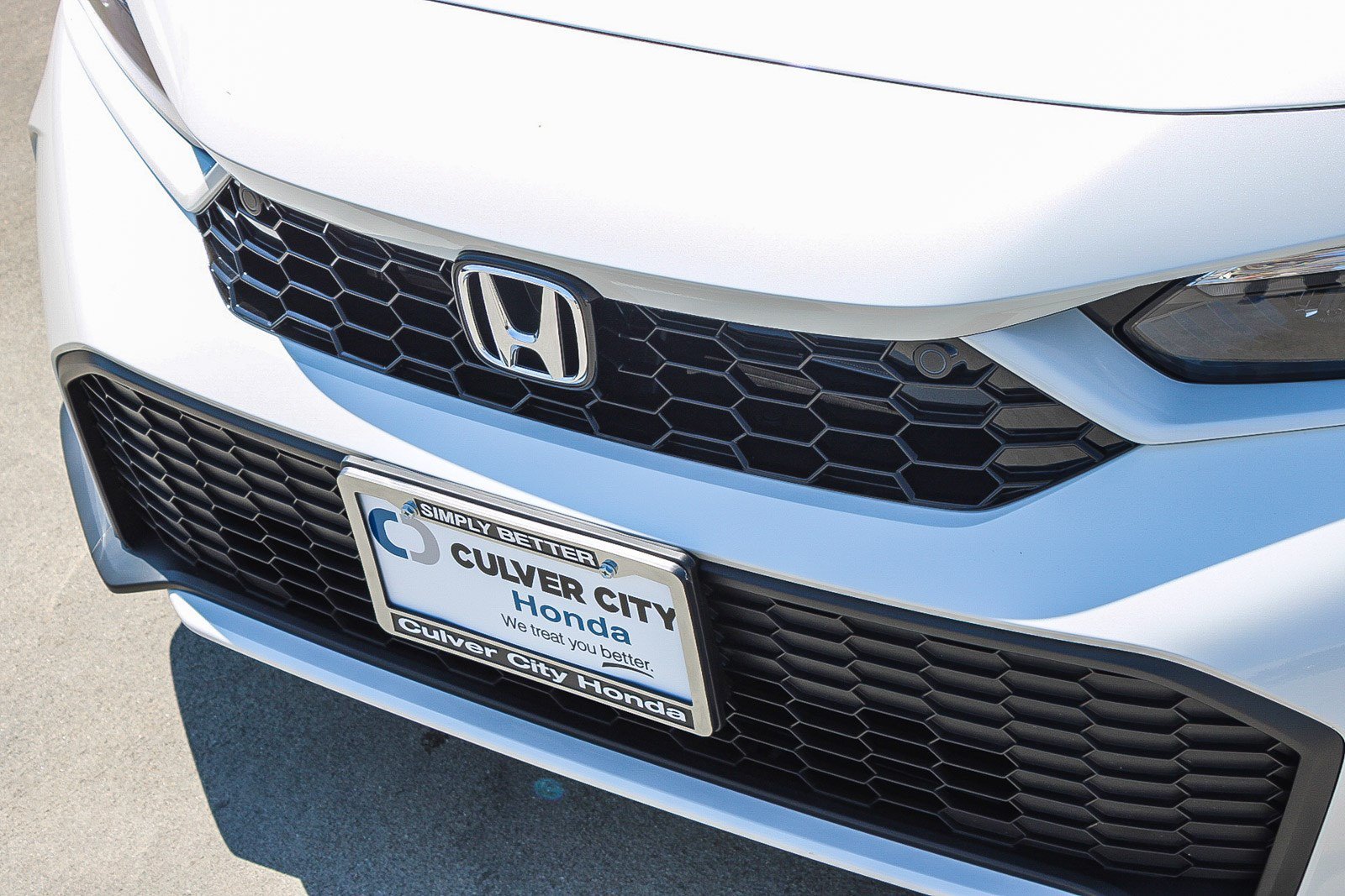 New 2026 Platinum White Pearl Honda Sport Touring image 5