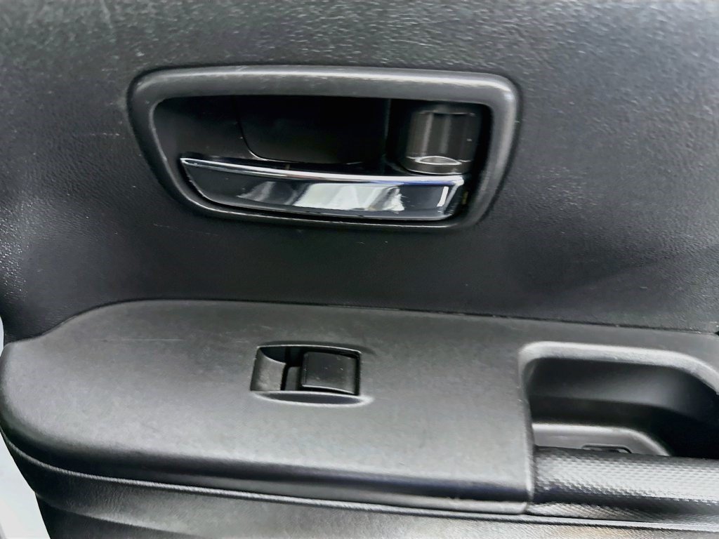 Used 2024 White Diamond Mitsubishi 2.0 Trail Edition image 26