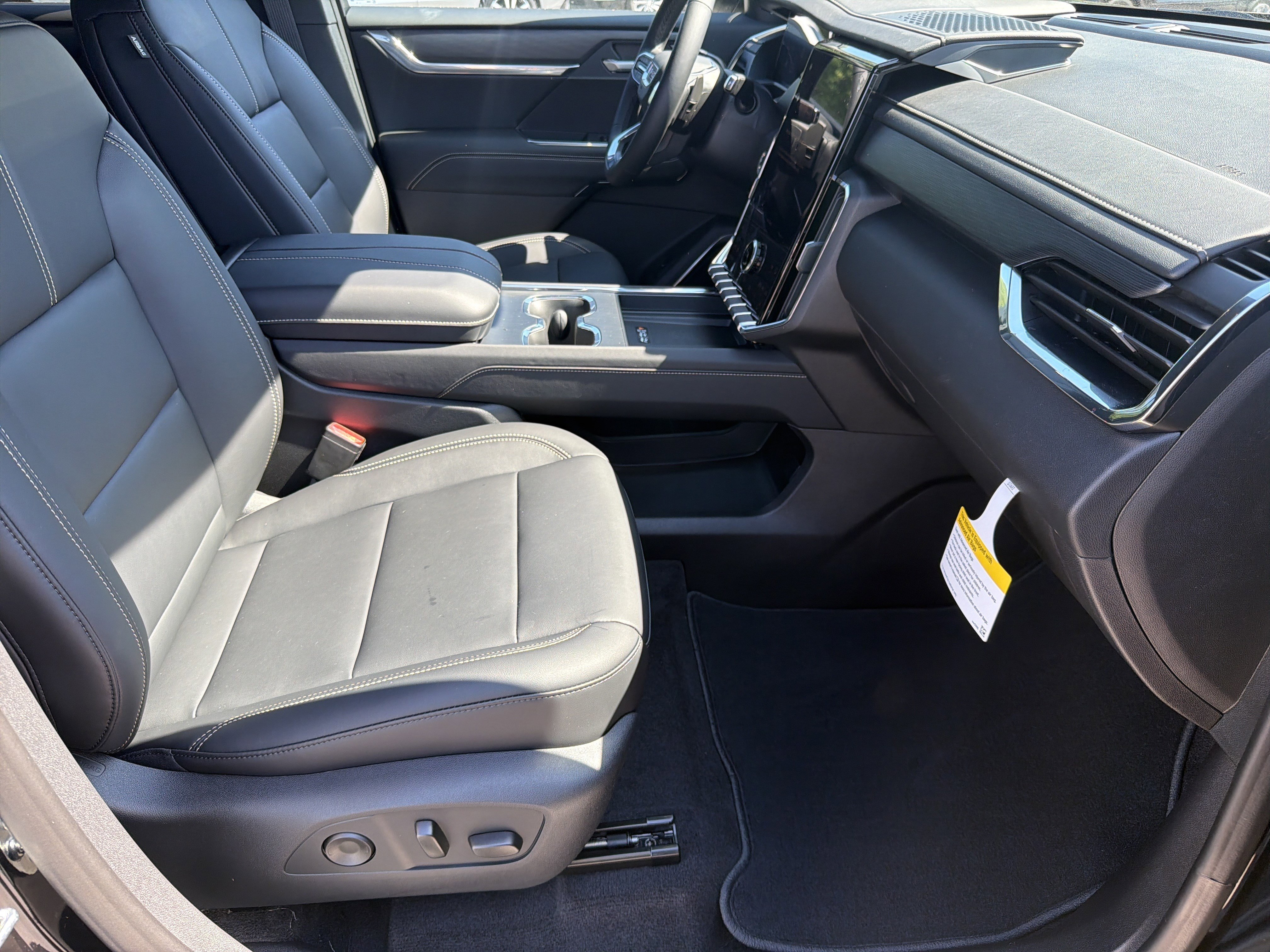 New 2026 Ebony Twilight Metallic GMC Elevation image 13