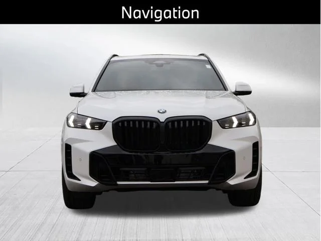 New 2026 Mineral White Metallic BMW xDrive40i image 3