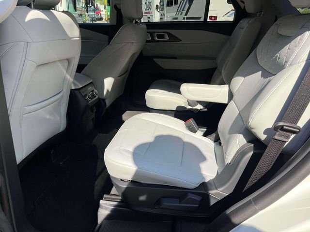 Certified Used 2026 White Ford Platinum image 17
