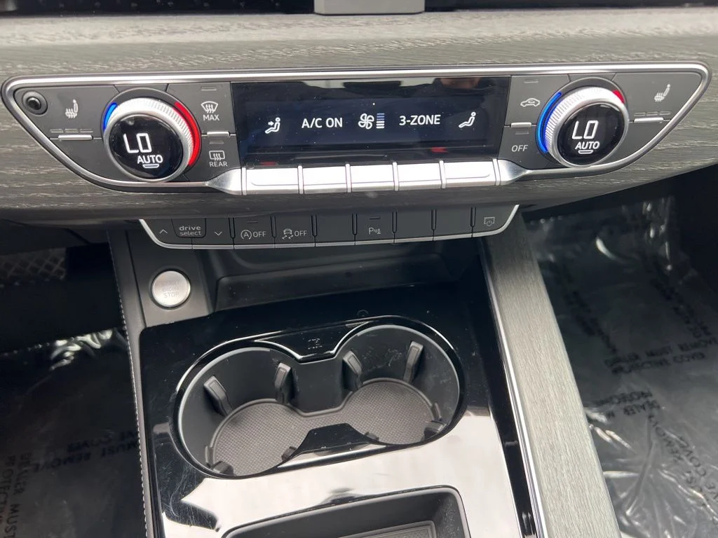 Used 2024  Audi 45 S line Premium Plus image 35