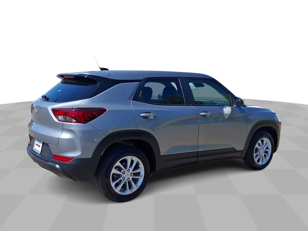 2024 Chevrolet TrailBlazer LS - Photo 8