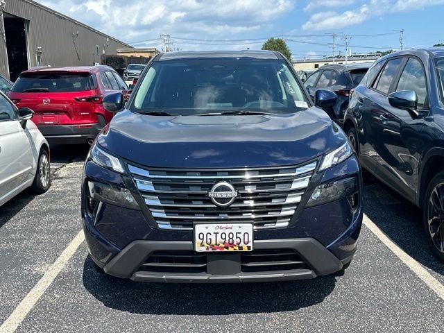 Used 2026 Deep Ocean Blue Nissan SV image 2
