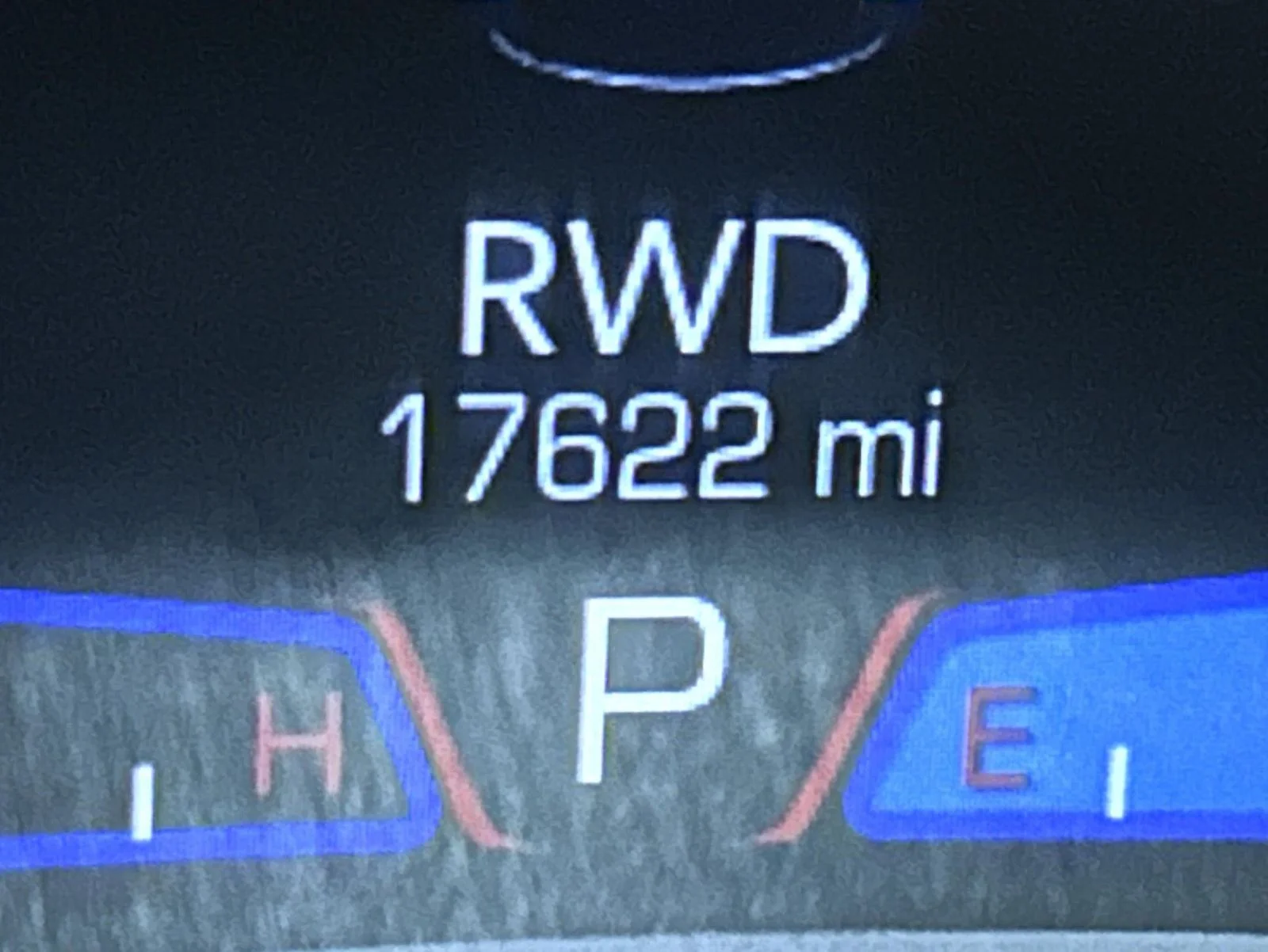 Used 2022 White Chrysler Touring image 11