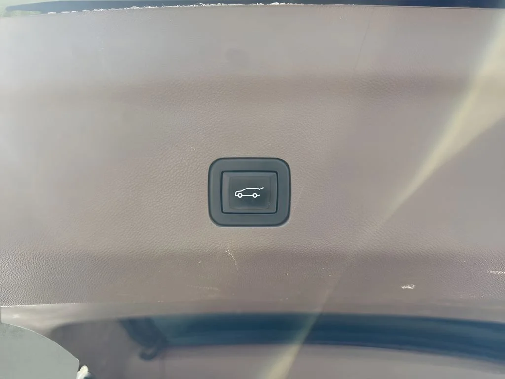 Used 2023 Titanium Rush Metallic GMC Denali image 34