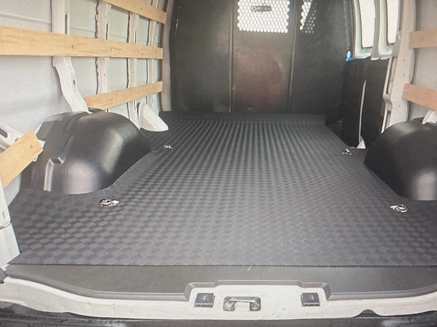 Used 2025 Summit White Chevrolet Cargo Van image 2