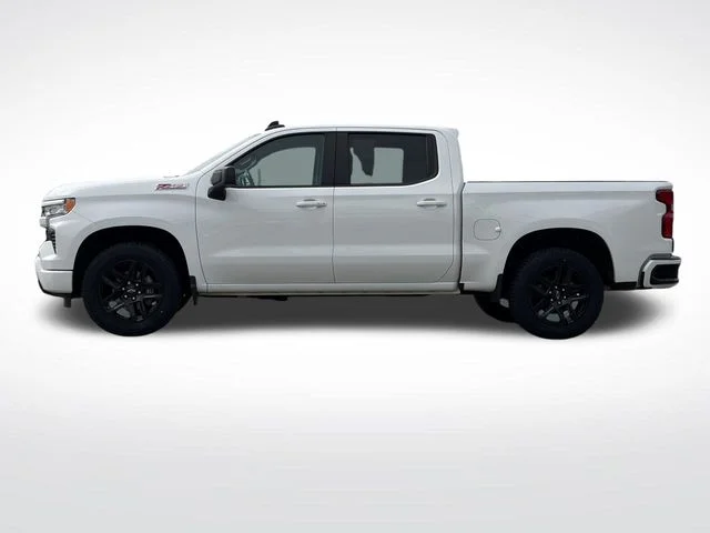 Used 2022 White Chevrolet RST image 6