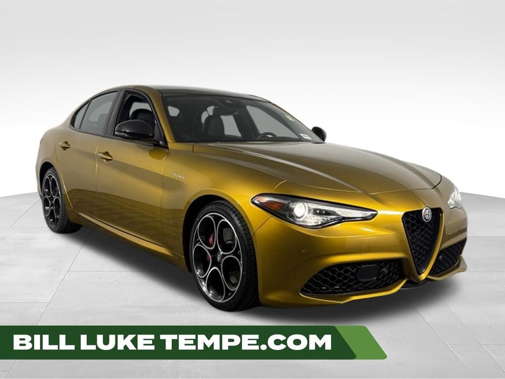 2023 Alfa Romeo Giulia Veloce RWD's photo