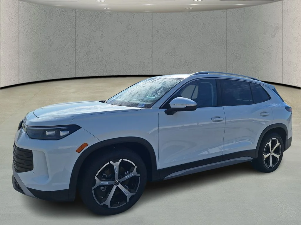 2026 Volkswagen Tiguan 2.0T SE's photo