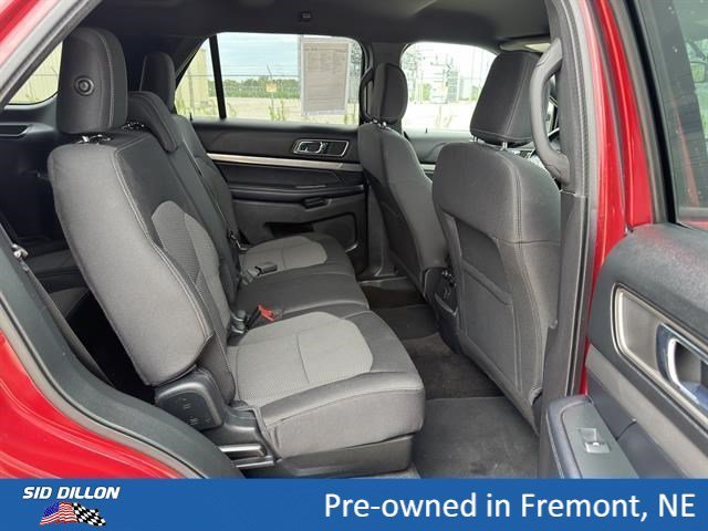 Used 2018 Red Ford XLT image 14