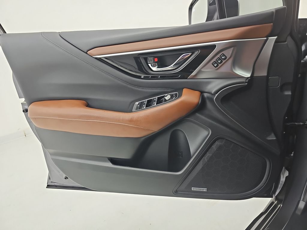 Used 2020 Magnetite Gray Metallic Subaru Touring image 38