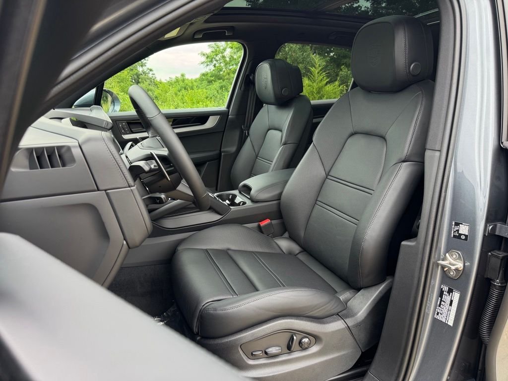 2026 Porsche Cayenne E-Hybrid - Photo 5