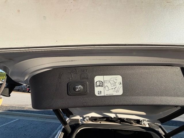 Used 2017 White Ford Titanium image 20