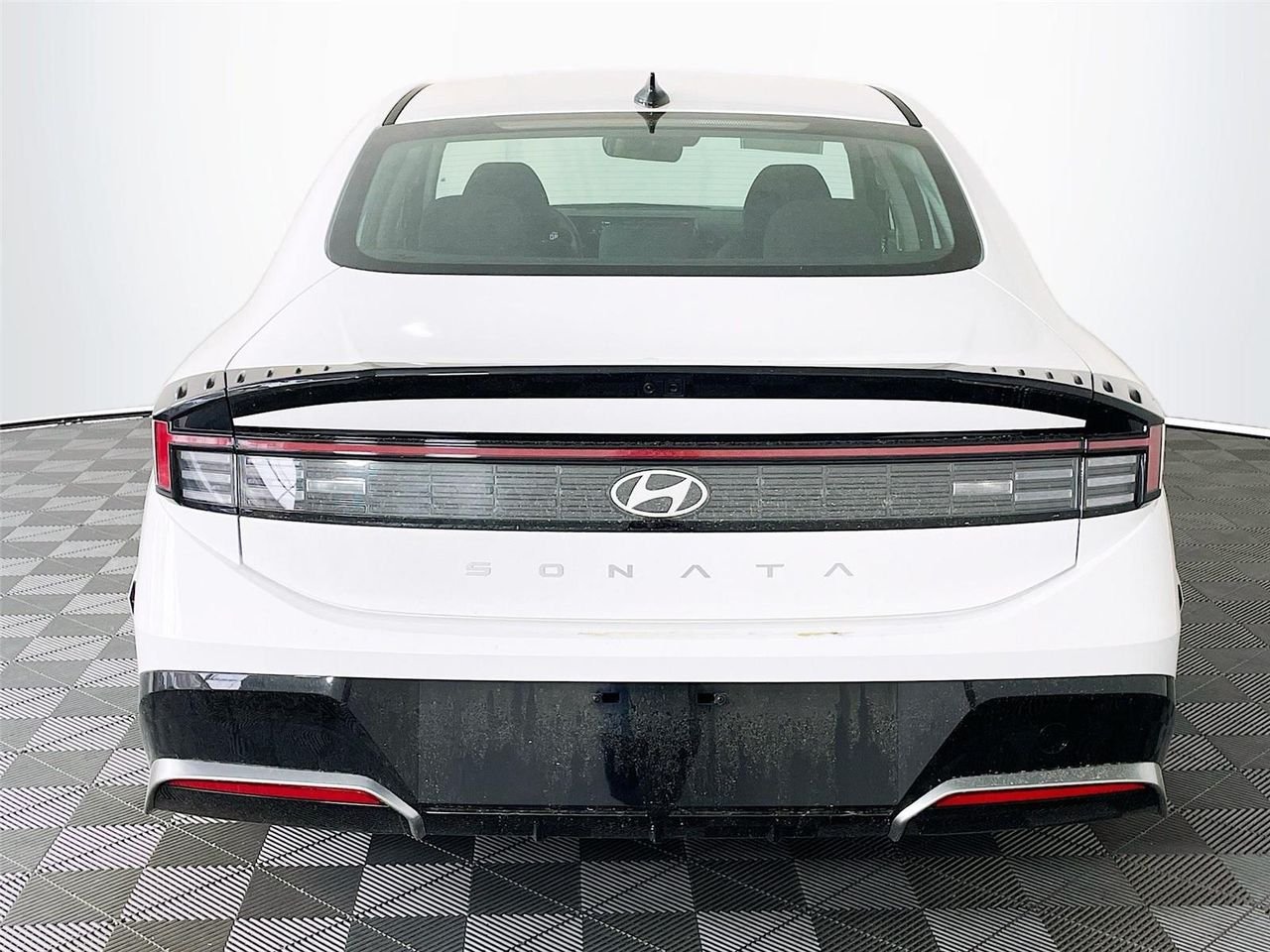 New 2026 Serenity White Hyundai SEL Sport image 6