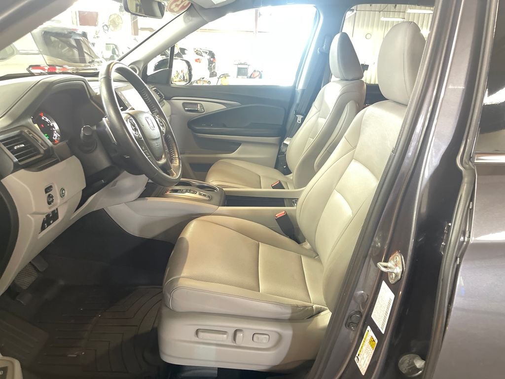 Used 2023  Honda RTL-E image 13