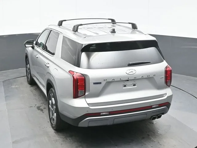 Used 2024 Silver Hyundai SEL image 10
