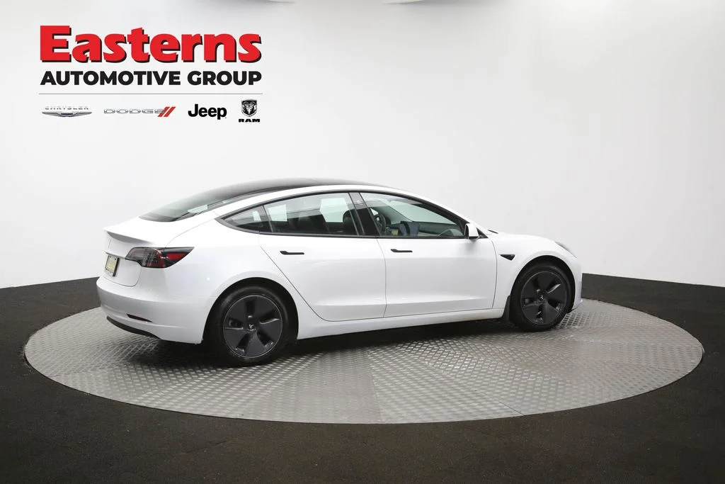 Used 2021 White Tesla Standard Range Plus image 37