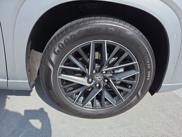 Certified Used 2024 CELESTIAL SILVER Lexus 350 Luxury image 10