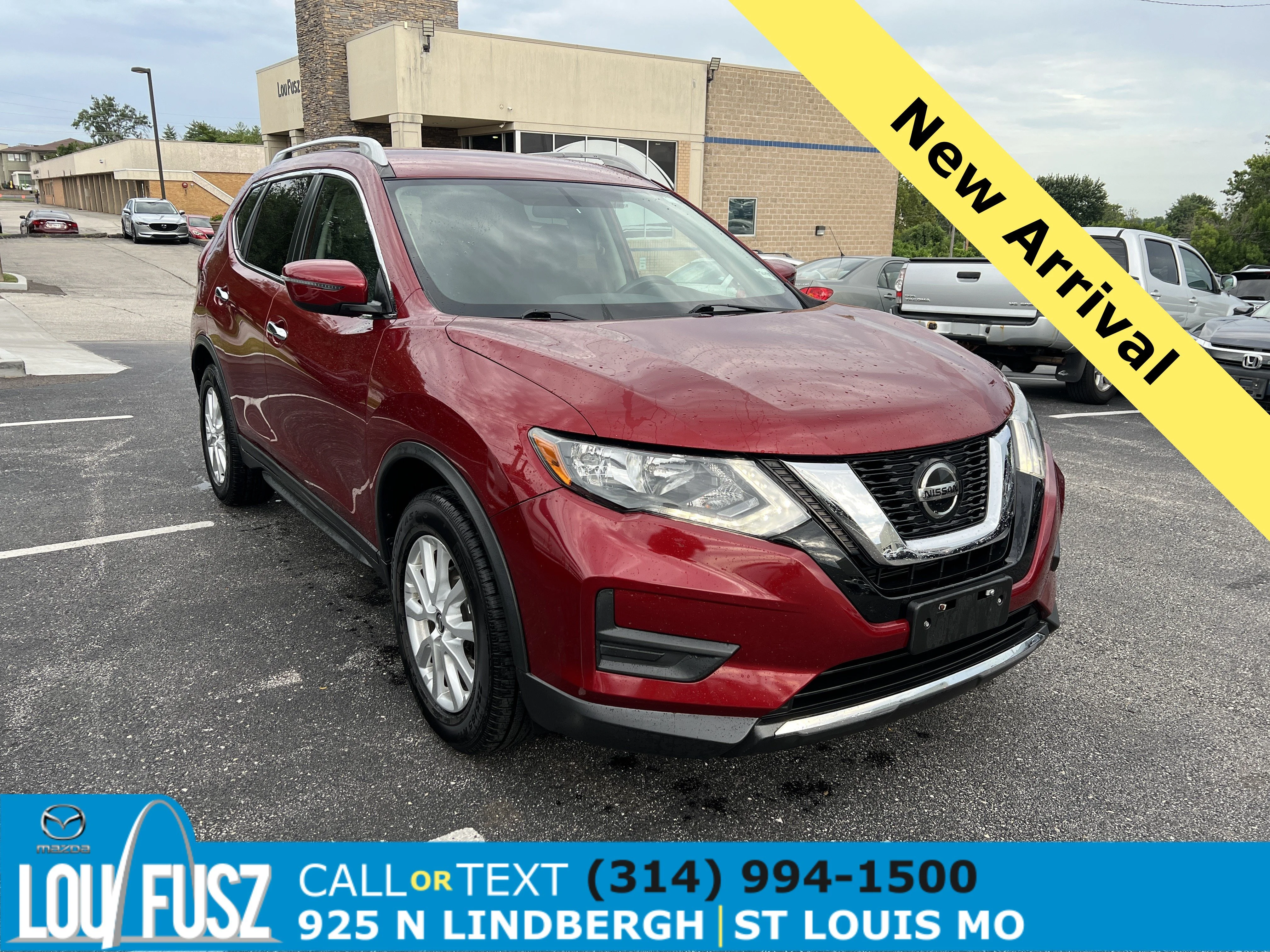 Used 2018 Scarlet Ember Nissan SV image 1