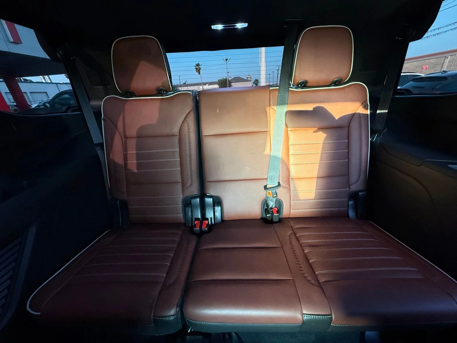 Used 2023 White GMC Denali Ultimate image 15
