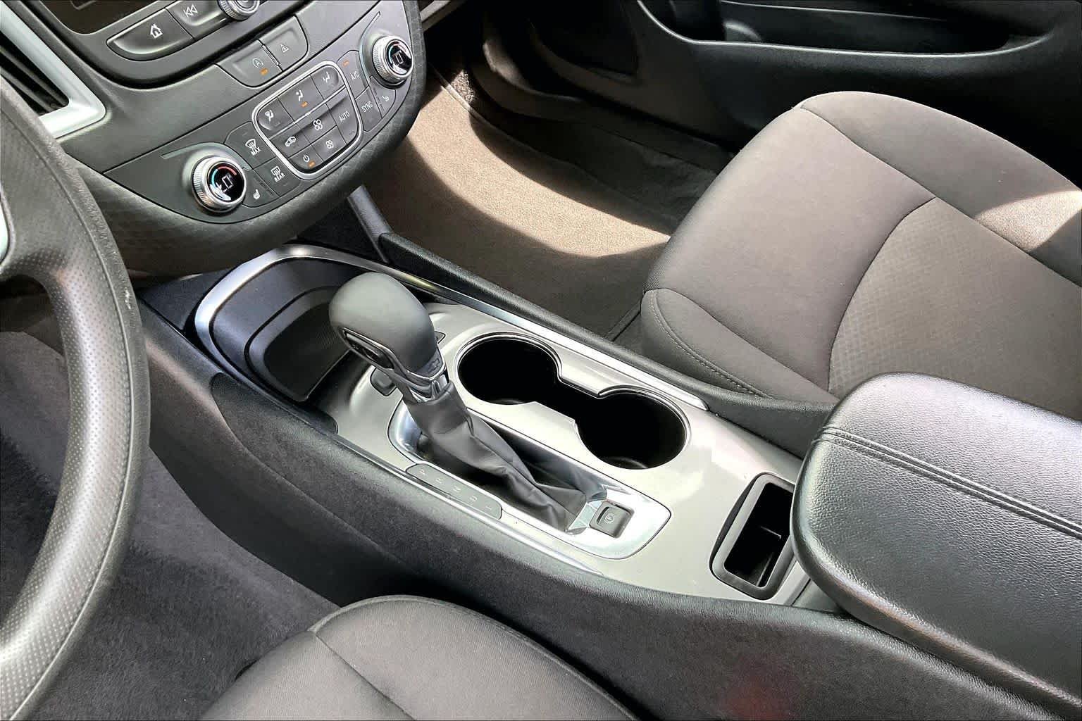 Used 2024 Sterling Gray Metallic Chevrolet LT image 15