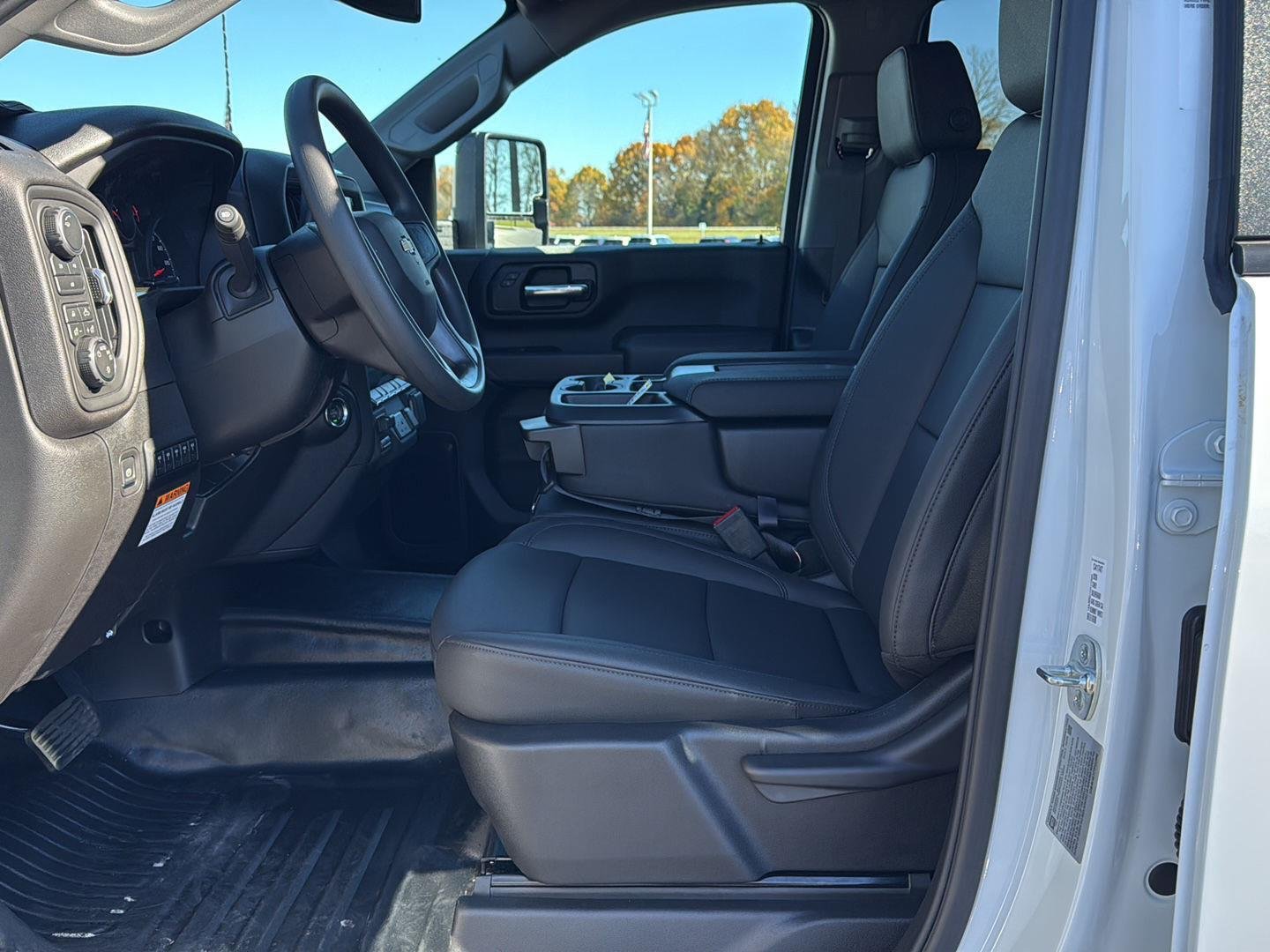 2026 Chevrolet Silverado 3500 HD Work Truck - Photo 9