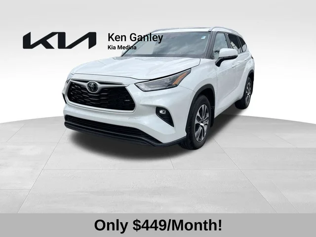 2023 Toyota Highlander XLE