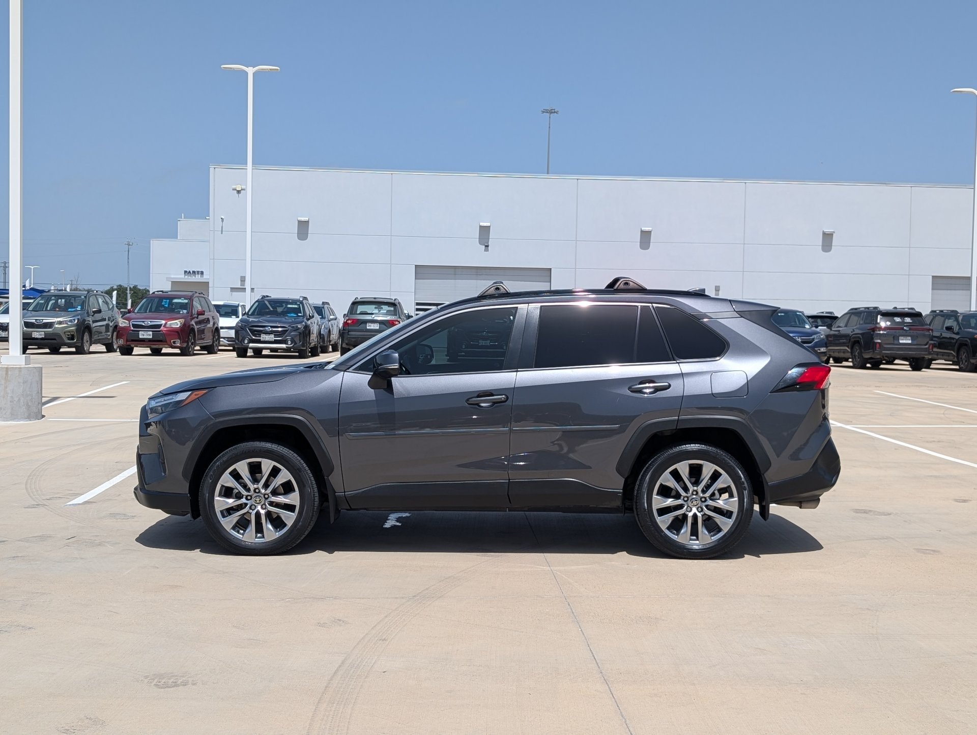 Used 2023 Gray Toyota XLE Premium image 3