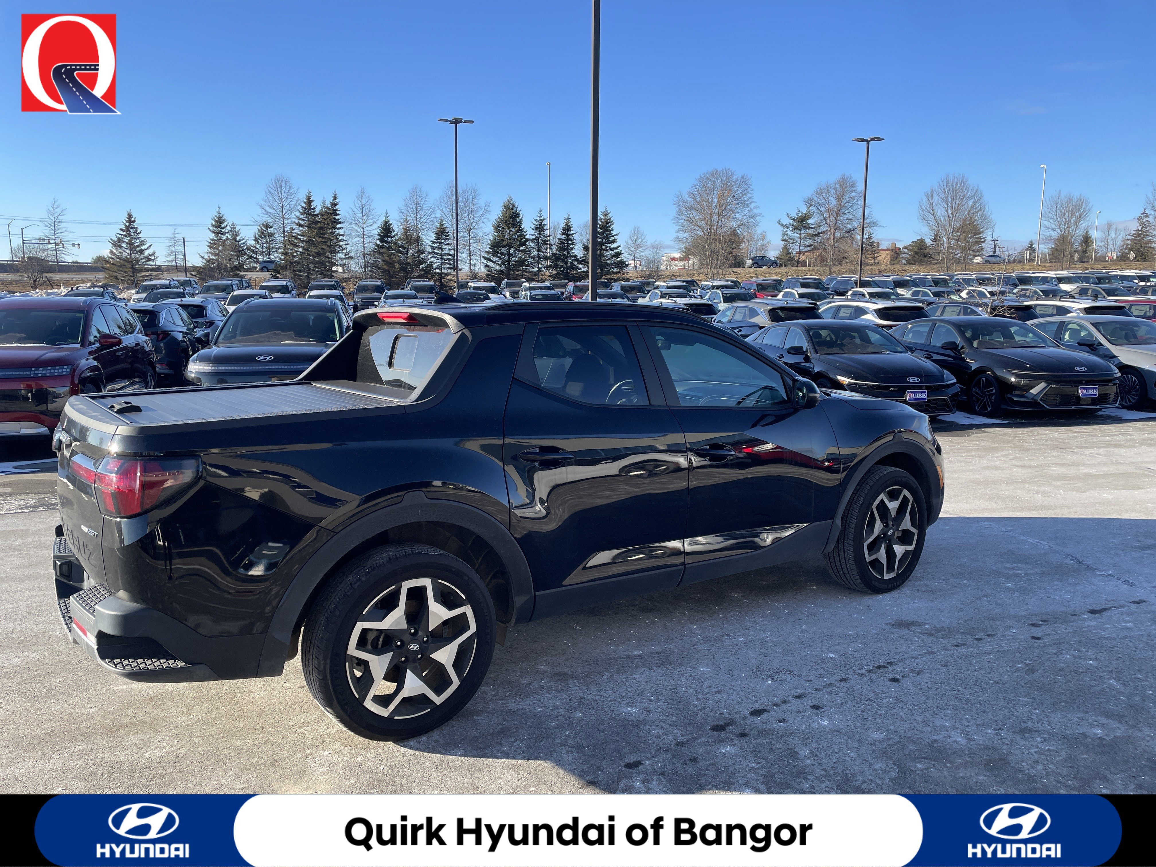 Used 2024 Phantom Black Hyundai Limited image 5