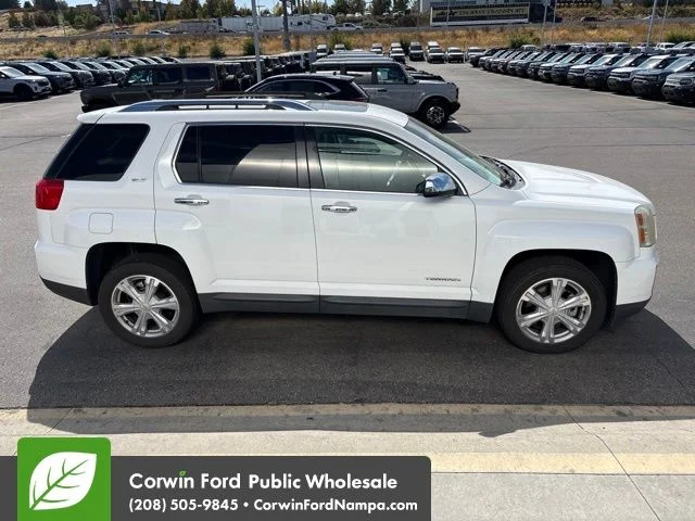 Used 2017 White GMC SLT image 6