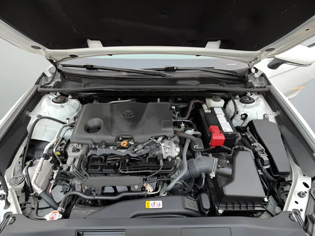 Used 2024  Toyota  image 32