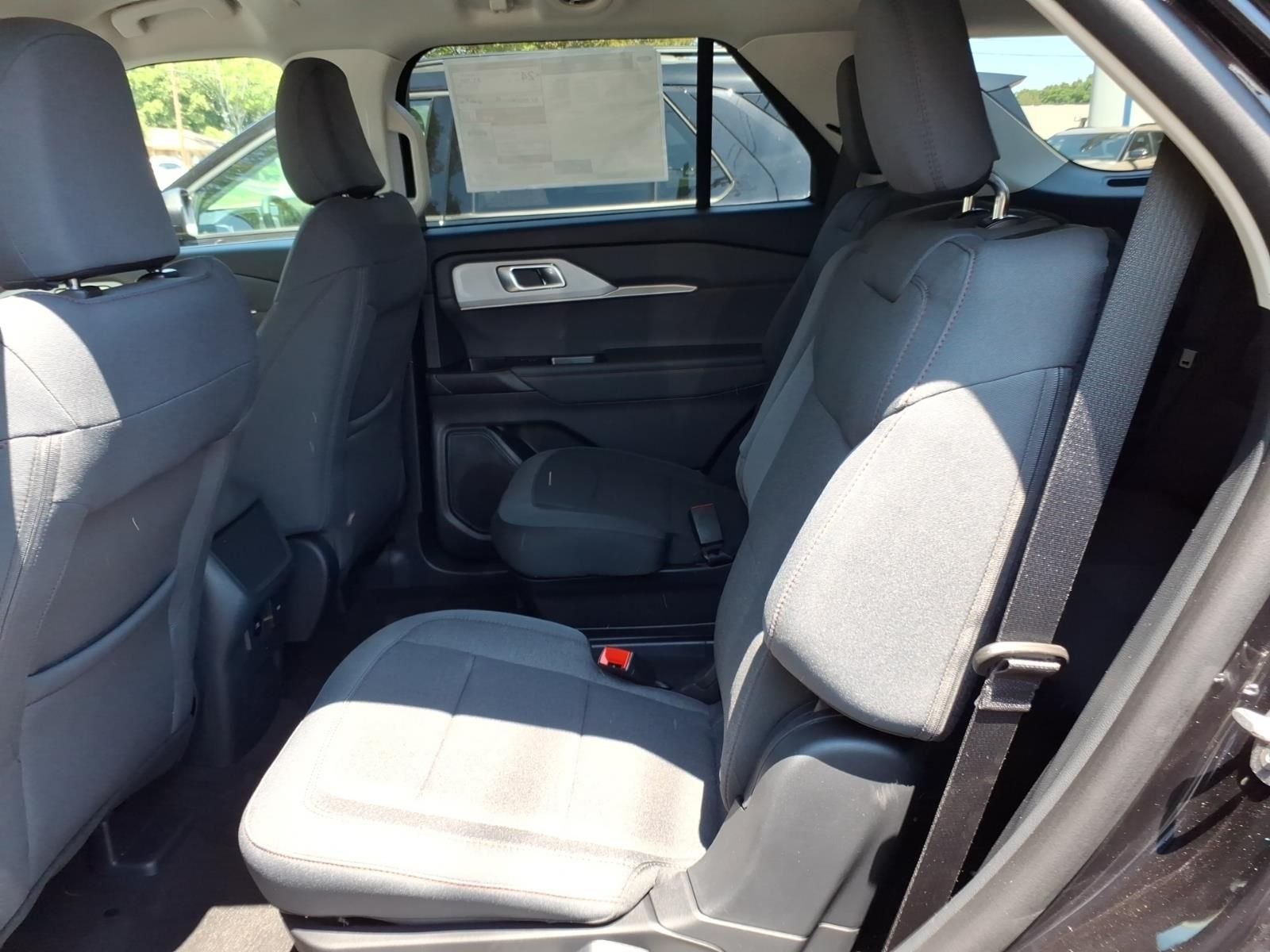 New 2026 Agate Black Metallic Ford Active image 8