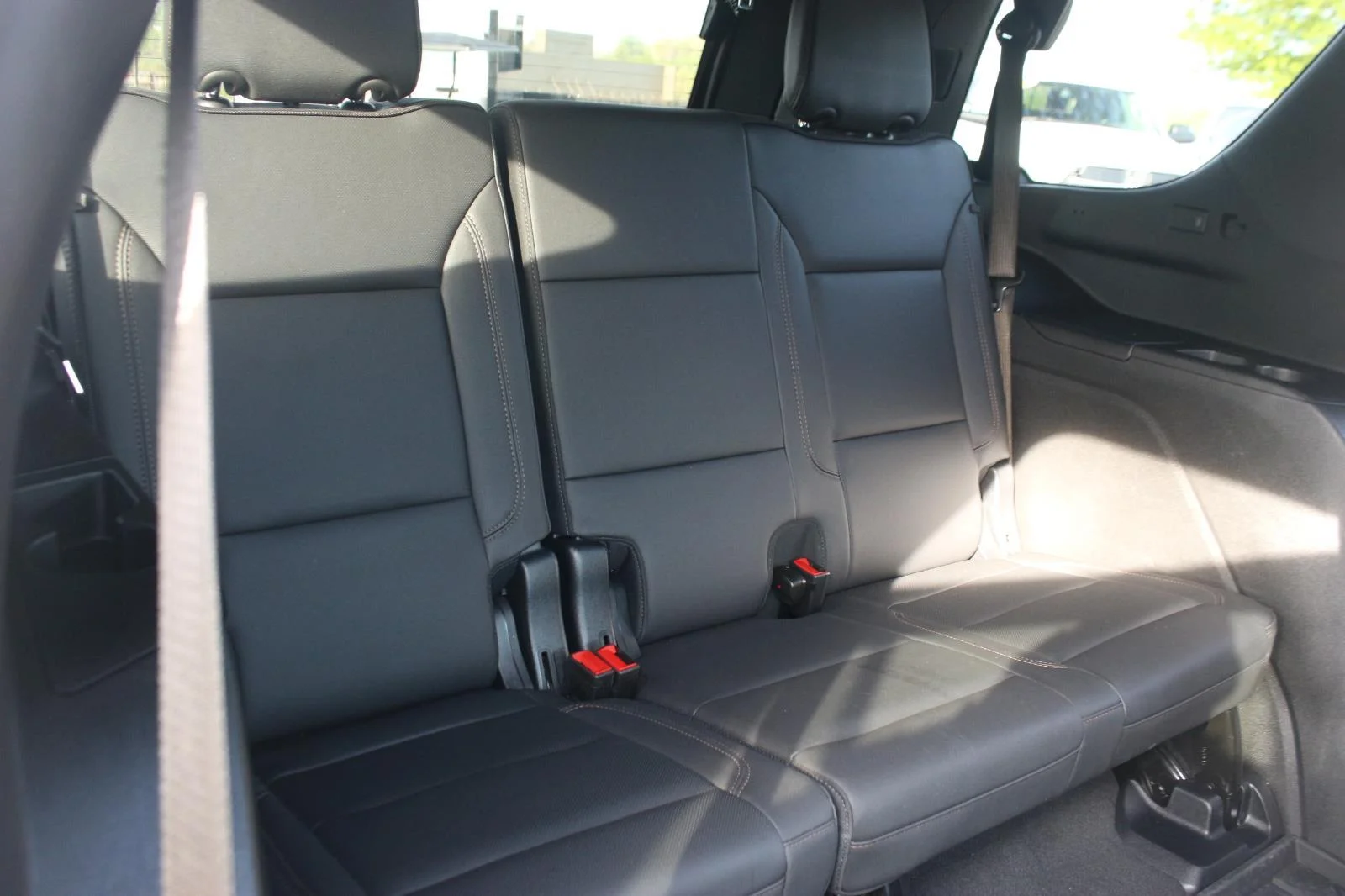 Used 2025 Black Chevrolet High Country image 39