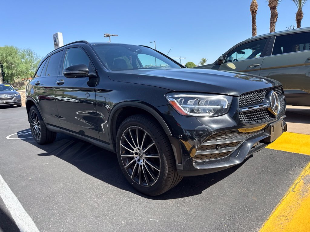 Used 2020  Mercedes-Benz GLC 300 image 3