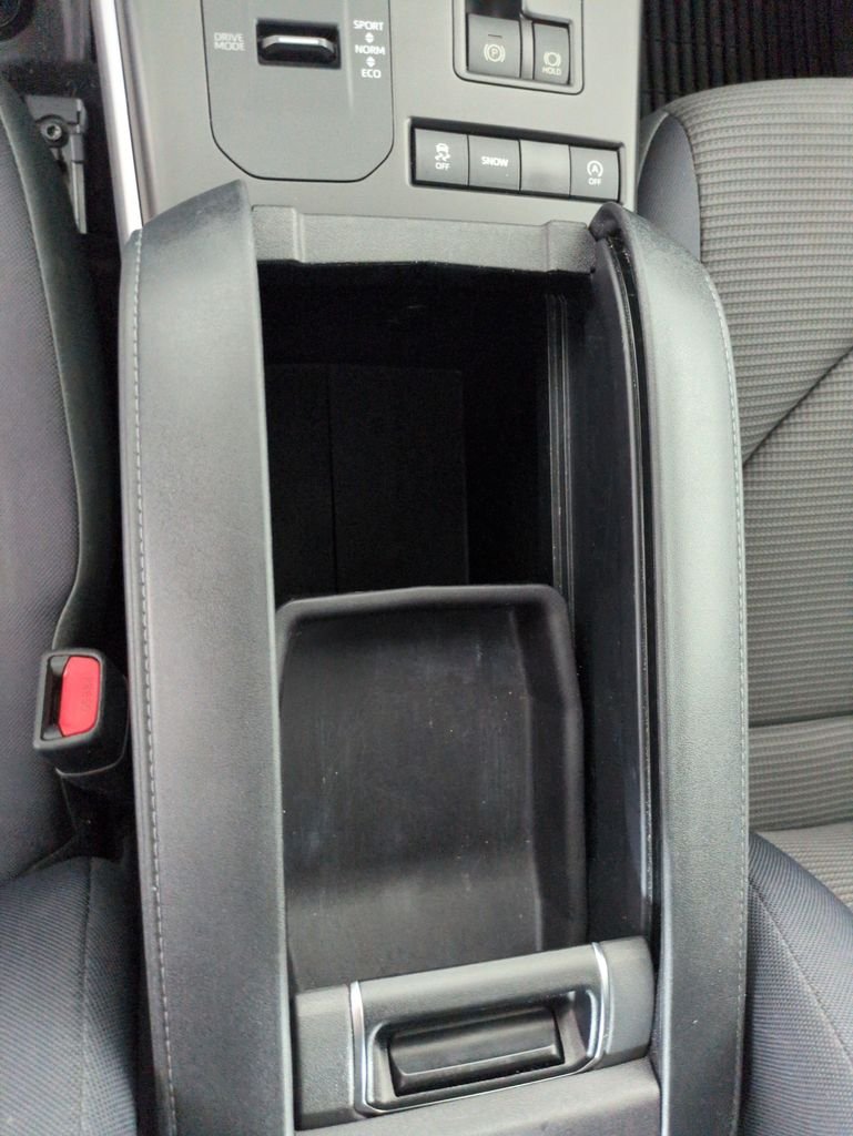 Used 2020 Blueprint Toyota LE image 26